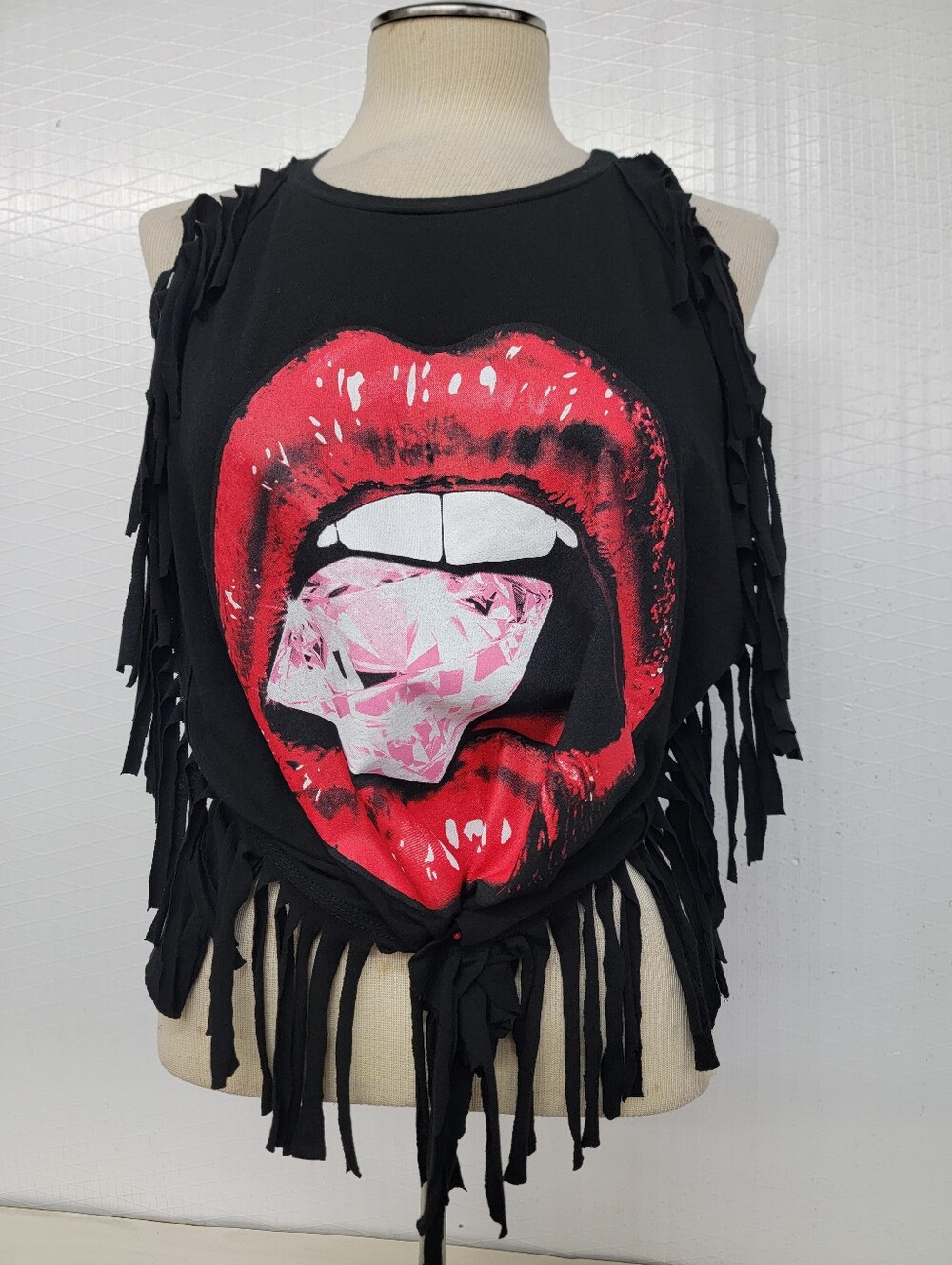 Edgy Fringe Graphic Tank Top Streetwear Punk